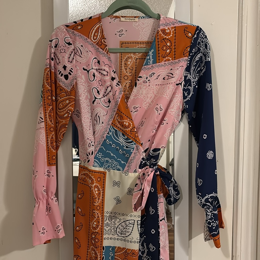 Pink and Blue Wrap Maxi Dress with V-Neck Long Sleeves - Picture 2 of 11